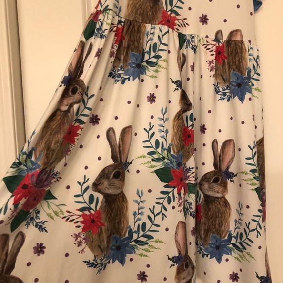 Adorable Girls Size 10 Bunny Smock Style Dress - Picture 2 of 5